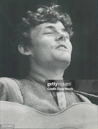 148 Mike Cooney Stock Photos, High-Res Pictures, and Images