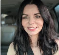 Janet Doherty's Instagram, Twitter & Facebook