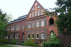 In neuss gibt es folgende einrichtungen, die tagespflege anbieten: Umbau Luise Fliedner Haus Und Integration Hotel Mutterhaus Wettbewerb Meyer Architekten Gmbh