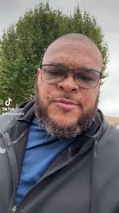 Join Captain DJ Freckles for Easy Wednesday Nights