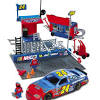 How fast does a nascar go 0 to 60? 1