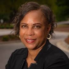 Sharon Chavis's Instagram, Twitter & Facebook