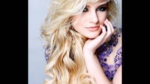 Megan Skaggs's Instagram, Twitter & Facebook