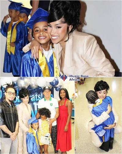 Cardi B is a proud mother 👏❤️ Her son Wave, whom she shares with Offset,  has officially graduated from preschool and even picked up a Student Choice  award at school. Cardi showed