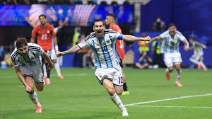 Patrick Mahomes, Jalen Brunson lead reaction to Argentina-Egypt stunner