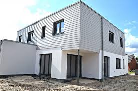 Bodentiefe fenster an terrassen erhalten an der außenseite eine granitschwelle.dadurch haben sie einen optimalen, begehbaren anschluss (im gegensatz zu anschlüssen mit einer Immobilienangebote Carina Paysan Kruse Immobilien Bad Zwischenahn