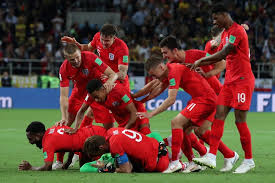 This means the average man needs to work for at least 3.7 years to earn the same as tyrolicious earns in only 1 month. 80naija Manchester United Players Wives And Girlfriends Who Is Dating Who