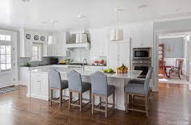 So obviously that makes it one of the best white paint options for baseboards and trim. Custom Painted Chantilly Lace Cabinets In Villanova Pa