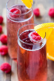 With advocaat, lemonade and ice, it's the ultimate retro cocktail to celebrate the festive season. 5 Minute Pink Champagne Punch Cocktail Crazy For Crust