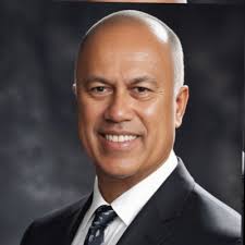 How I closed my first commercial deal in one year