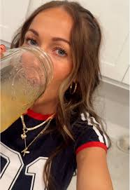 ADRENAL COCKTAIL🍊 helps to regulate your cortisol, and adrenal fatigu...