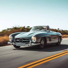 Mercedes Benz 300 Sl Roadster Instagram Mercedesbenzmuseum Mercedes Benz 300 Classic Car Garage Mercedes Benz Cars