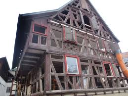 Baugutachter beratung für altes haus sanieren kosten video. Fachwerk In Schiltach Fast 350 Jahre Altes Haus Wird Saniert Schramberg Umgebung Schwarzwalder Bote