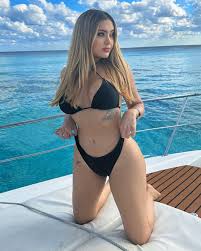 Ari Gameplays - Free sexy pics, galleries & more at Babepedia