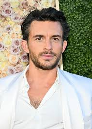 Jonathan Bailey at the Golden Globes : r/jonathanbailey