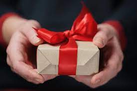 Her godparents wondered whether they should present her with a gift. Hizon S Catering 8 Amazing Gifts To Give For 18 Treasures