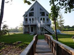 The River House Tj S Dad S Getaway We Vacationed There Very Peaceful And Not Far From Sunset Beach River House House Styles Beach Sunset