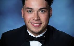 Eric Kiarie's Instagram, Twitter & Facebook