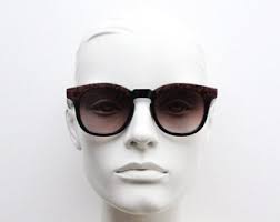80s Vintage Rounded Wayfarer Design Sunglasses. Abstract Patterned Red Brow  and Arms