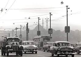 Galata Koprusu Uzerinde Trafik 1969 Istanlook Nostalji Birzamanlar Istanbul Resimler Yolculuk