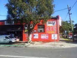 My clothes come back like new with no odors, buttons missing, or pressing…. Base Warehouse Alexandria Phone Number