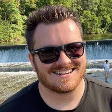 Derek Straka's Instagram, Twitter & Facebook