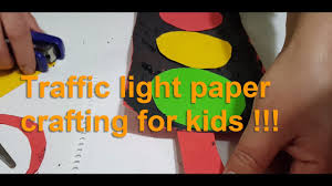 traffic light paper crafting for kids