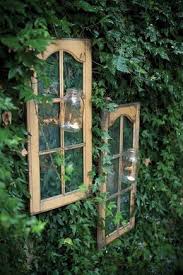 Alte Fenster Deko Garten Efeu Begruenter Zaun Fensterrahmen Glaser Teelichter Upcycling Fur Den Garten Alte Fenster Fensterrahmen