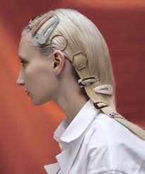 Estética e ideología: las horquillas en el pelo se lucen (y molan)