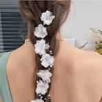 Couronne souple fleurs strass et perle ou guirlande à tresser Blanc