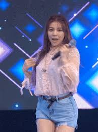 Gifup.com is your personal gif animation and avatar generator. ì—ì¼ë¦¬ Ailee Gif By Koreaactor Gfycat