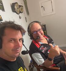 Dean Dyess's Instagram, Twitter & Facebook