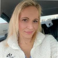 Amanda Stillwagon's Instagram, Twitter & Facebook