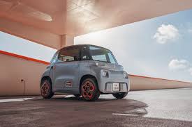 Nous avons pu découvrir l'ami et en apprendre plus sur sa décidément, citroën ne semble pas vouloir concevoir une voiture électrique comme les autres. Citroen Cette Voiture Electrique Et Sans Permis Veut Devenir Votre Ami