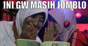 Download now ngakak 20 meme thr ini siap mengocok perutmu. Cari Gambar Lucu Lebaran Sebentar Lagi 23 Meme Lebaran Ini Asliiiii Lucu Liat Kalo Nggak Percaya Wajib 7 Meme Baju Lebaran Kocak Bange Gambar Lucu Lucu Gambar