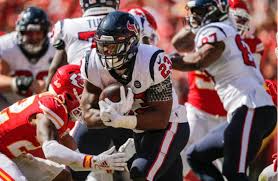 Los nfl playoffs 2020 están que arden.hacía tiempo que no presenciábamos partidos con resultados sorpresivos en la postemporada y ahora, la acción continúa por ello te decimos los canales y horarios para ver los campeonatos de la conferencia de la afc y la nfc, donde se enfrentan tennessee vs kansas city y san francisco vs green bay. Horarios De La Ronda Divisional De Los Playoffs Nfl 2020 Primero Y Diez