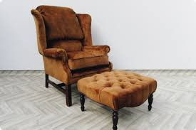 Leather chairs are elegant, comfortable and expensive. How Much Does It Cost To Reupholster A Chair Swu