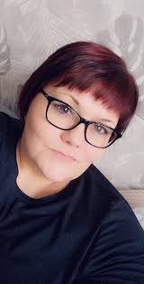 Hie hie I'm Raelyn Tunks (Ray