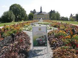 Pagesbusinessesfood & beveragegrocery storemühle geßmannvideosheute bei garten & genuss in bad rappenau morgen, sonntag. Blick Auf Das Feuerbeet Und Eines Der Salinengebaude Aufnahme Von Kurpark Bad Rappenau Tripadvisor