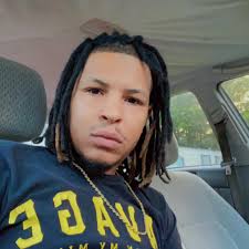 What are good breakfast places in or near downtown Summerville?