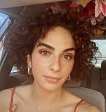 Camille Goldman's Instagram, Twitter & Facebook