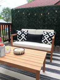 Black And White Deck Decor How To Build A Faux Boxwood Wall Outdoor Deck Decorating Deck Decorating Outdoor Deck Furniture