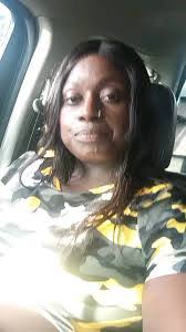 Nicole Adair's Instagram, Twitter & Facebook