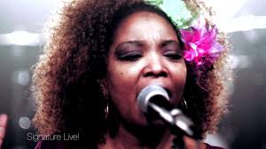 SIGNATURE LIVE! BAND