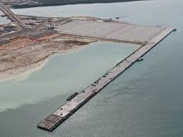 Lamu port is strategically located in the middle of major shipping routes, kenyatta said. The Changing Face Of Lamu From Hotbed Of Terror To Economic Hub