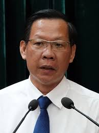 Chair's Circle Dialogue with HCMC People's Committee Chairman Phan Van Mai 