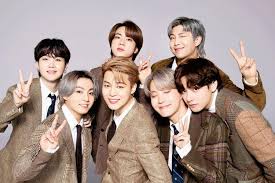 Menu bts meal yang tersedia di seluruh gerai mcdonald's indonesia ini dibanderol dengan harga rp 51 ribu. Jkewhvwygqhc M