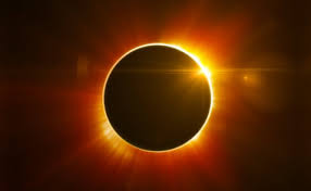 Gerhana bulan ada yang total dan ada yang sebagian. Khutbah Shalat Gerhana Bulan Wahdah Islamiyah