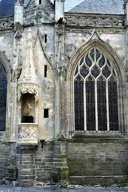 La Chaire Exterieure De L Eglise N D De St Lo Gothic Statue Gothic Church Still Life Art