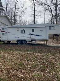This is a great floorplan where you can sleep 6. Dutchmen Aero Lite Fifth Wheel 2002 Selling Our Aero Lite Vans Suvs And Trucks Cars